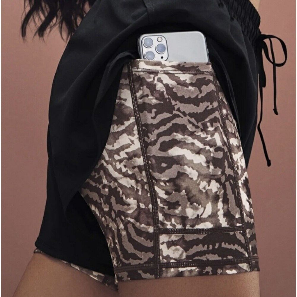 Fabletics Solane black Women's‎ with animal print under shorts size medium